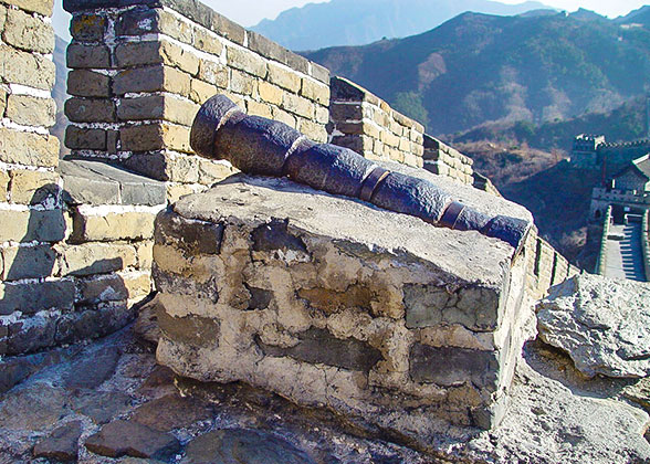 Discarded cannon at Mutianyu